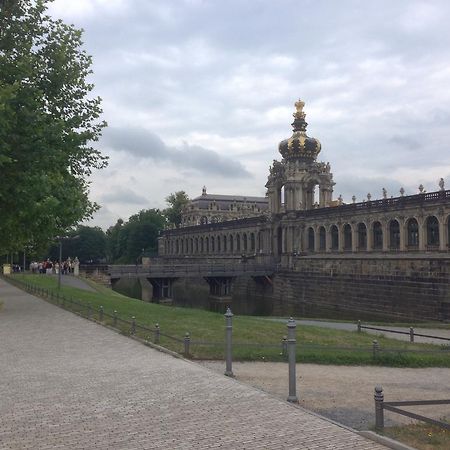 Fewo Am Zwinger 2 دريسدن المظهر الخارجي الصورة