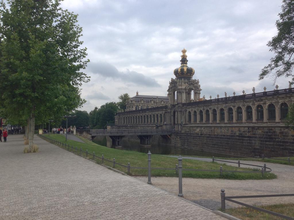 Fewo Am Zwinger 2 دريسدن المظهر الخارجي الصورة